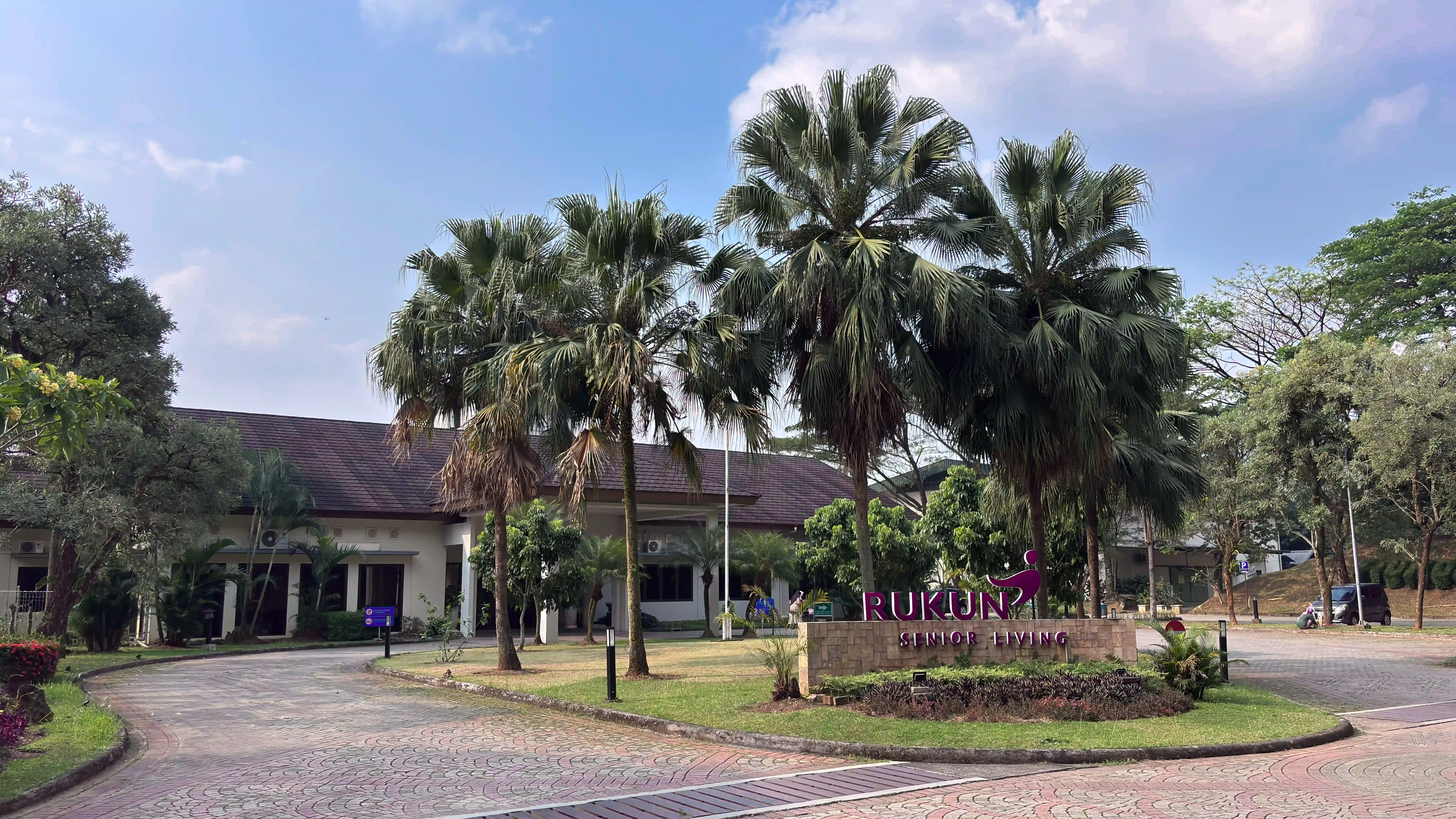 RUKUN Senior Living Resort, Sentul